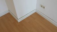 Fußboden mit Scheuerleisten…